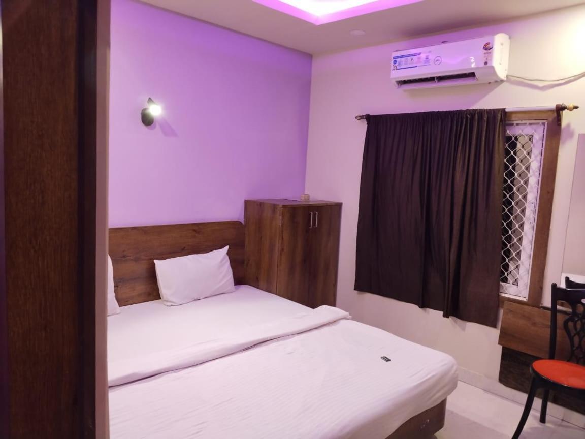 Hotel Greenland Luxury Puri Eksteriør billede