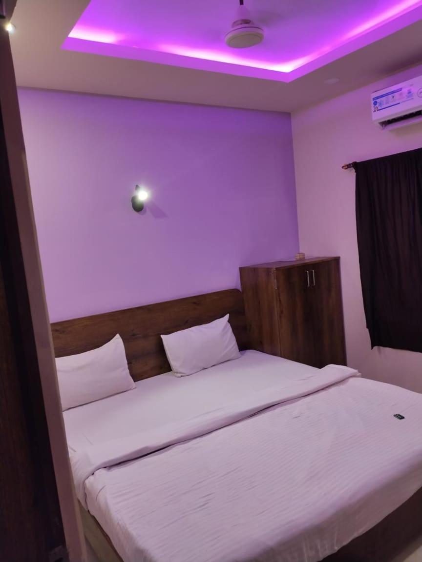 Hotel Greenland Luxury Puri Eksteriør billede